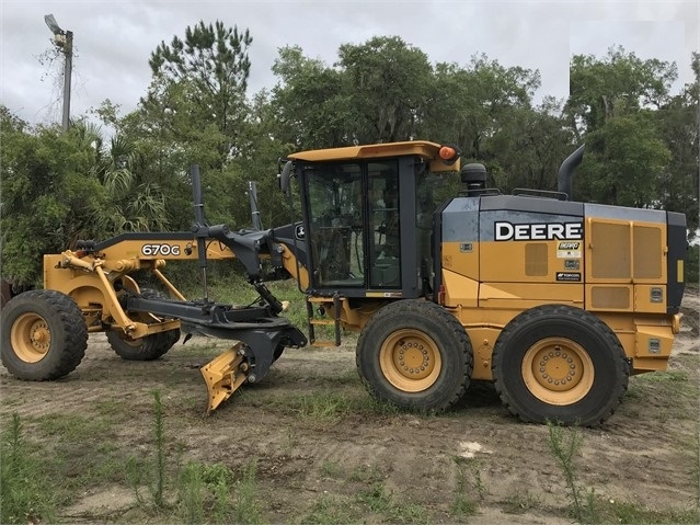 Motor Graders Deere 670G