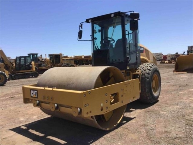 Compactadora Vibratoria Caterpillar CS56 importada a bajo costo Ref.: 1588812088468454 No. 3