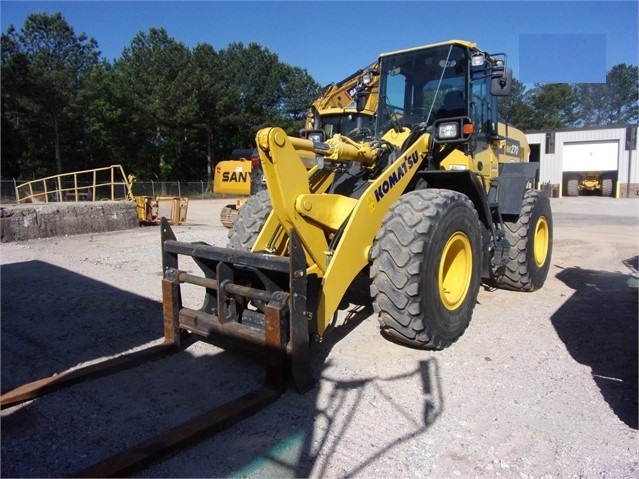 Cargadoras Sobre Ruedas Komatsu WA270