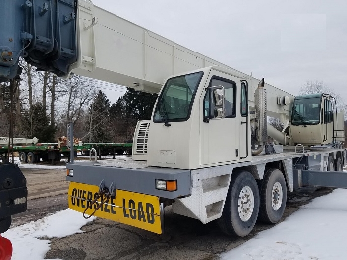 Cranes Terex T560