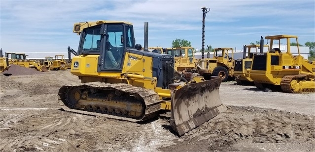 Tractores Sobre Orugas Deere 700J importada en buenas condicione Ref.: 1589393981013716 No. 2