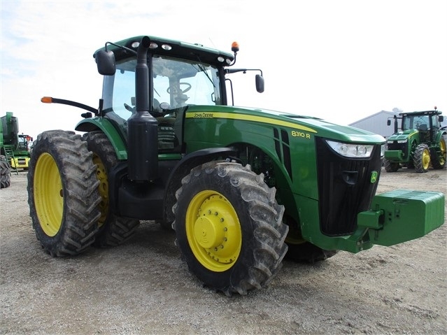 Agricultura Maquinas Deere 8310 en venta, usada Ref.: 1589570065238928 No. 2