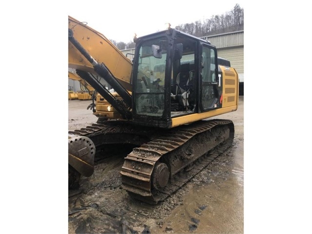 Hydraulic Excavator Caterpillar 326FL