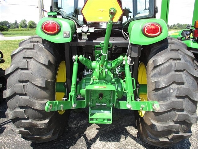 Agricultura Maquinas Deere 4052R de importacion a la venta Ref.: 1590442293464549 No. 4