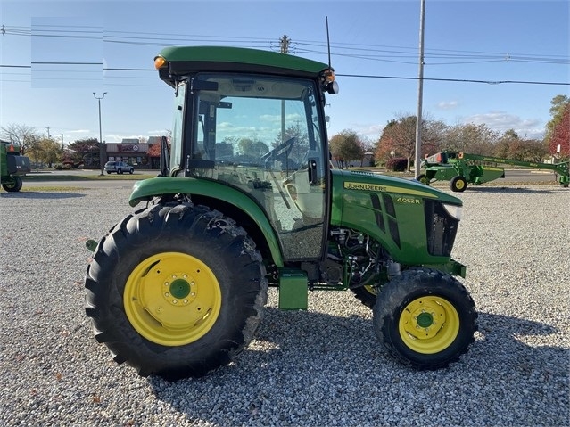 Agricultura Maquinas Deere 4052R importada en buenas condiciones Ref.: 1590443236349786 No. 4