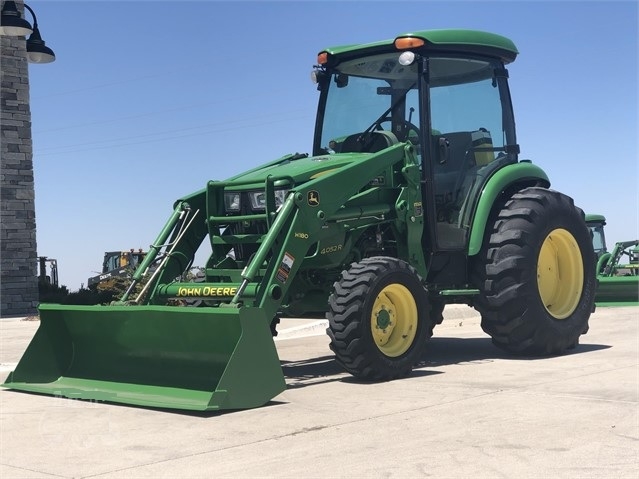 Agriculture Machines Deere 4052R