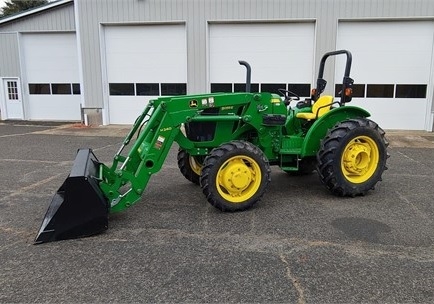 Agriculture Machines Deere 5055E