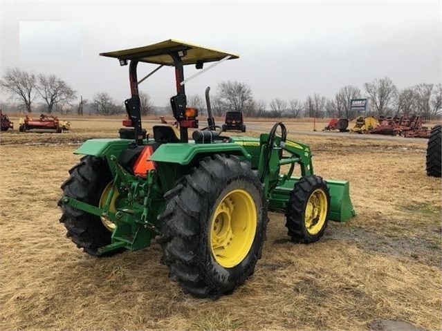 Agricultura Maquinas Deere 5055E seminueva en perfecto estado Ref.: 1590518654961723 No. 3