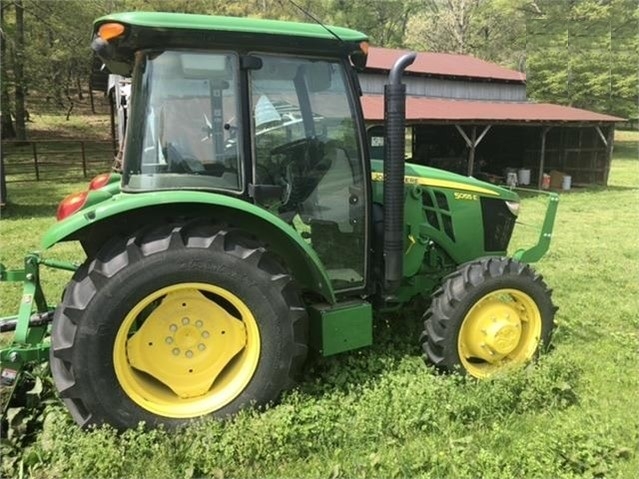 Agricultura Maquinas Deere 5055E en venta, usada Ref.: 1590520909296612 No. 4