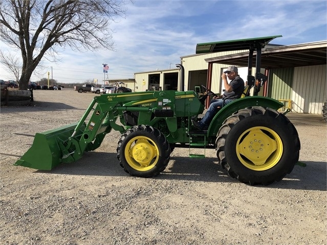 Agricultura Maquinas Deere 5065E de segunda mano en venta Ref.: 1590682771764246 No. 2