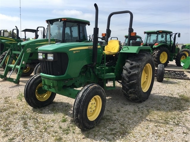 Agriculture Machines Deere 5075E