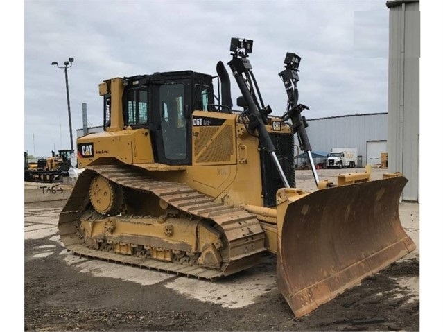 Dozers/tracks Caterpillar D6T