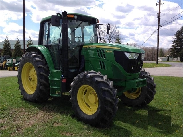 Agricultura Maquinas Deere 6105 seminueva en venta Ref.: 1591295184600148 No. 2