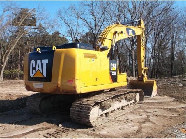 Excavadoras Hidraulicas Caterpillar 320FL seminueva en perfecto e Ref.: 1591324382400235 No. 3