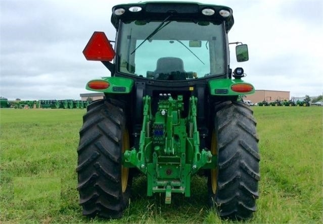 Agricultura Maquinas Deere 6110 de medio uso en venta Ref.: 1591642071745345 No. 4