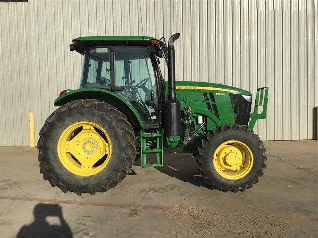 Agricultura Maquinas Deere 6120 de segunda mano en venta Ref.: 1591719215644418 No. 3