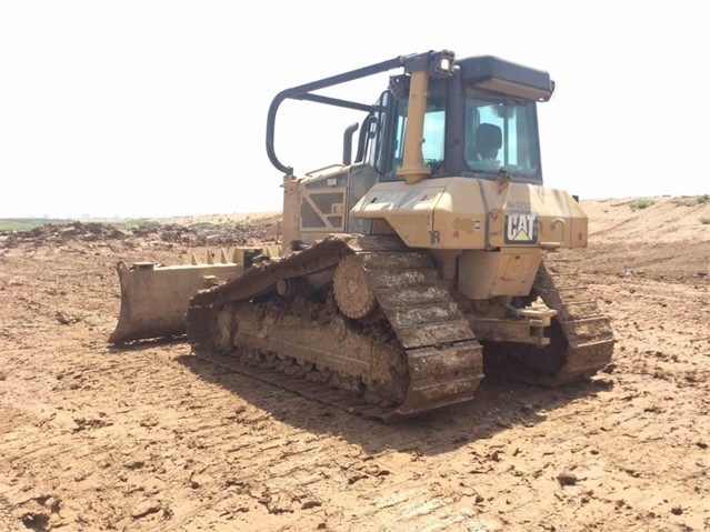 Tractores Sobre Orugas Caterpillar D6N en venta, usada Ref.: 1591735419797866 No. 4