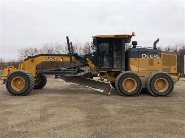 Motoconformadoras Deere 770GP usada a buen precio Ref.: 1591837493804063 No. 2