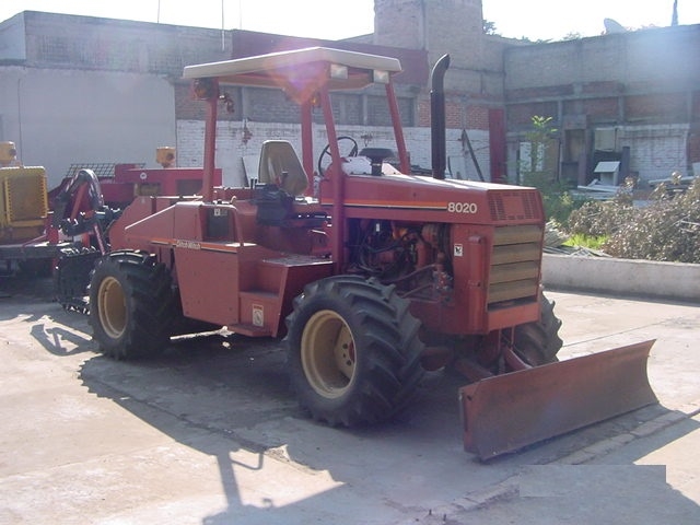 Trencher Ditch Witch 8020