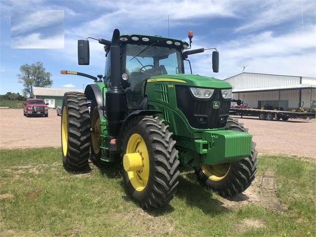 Agricultura Maquinas Deere 6215 en venta, usada Ref.: 1594320201494310 No. 2