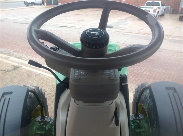 Agricultura Maquinas Deere 7230R en venta Ref.: 1595436499262191 No. 4