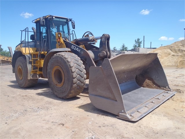 Wheel Loaders Deere 824K