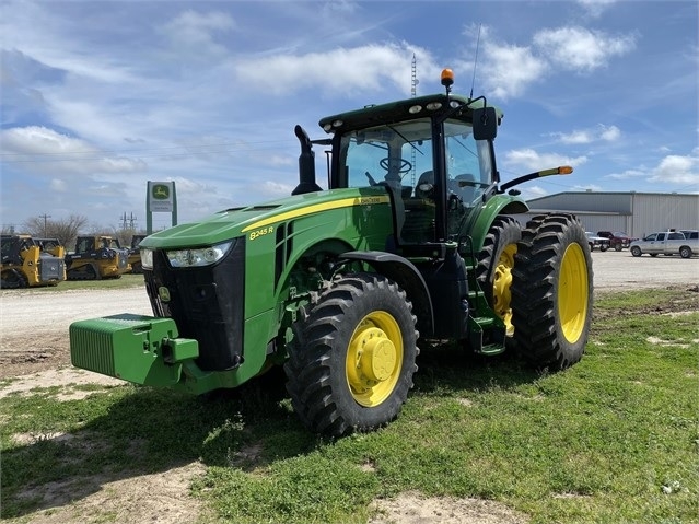 Agriculture Machines Deere 8245R