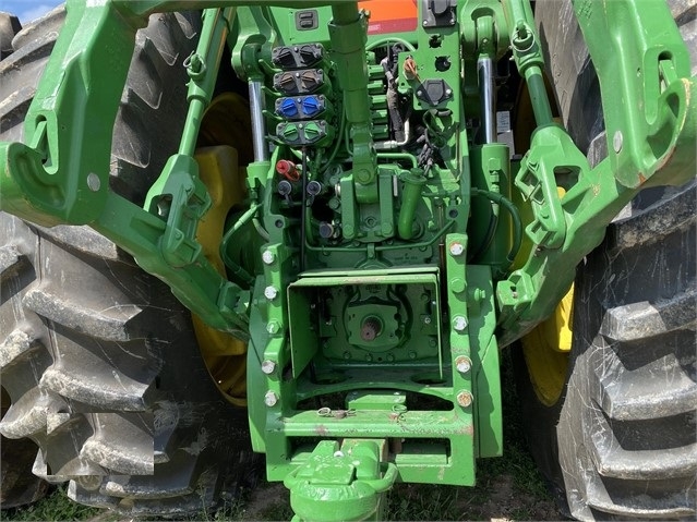 Agricultura Maquinas Deere 8245R en venta, usada Ref.: 1595883117972200 No. 3