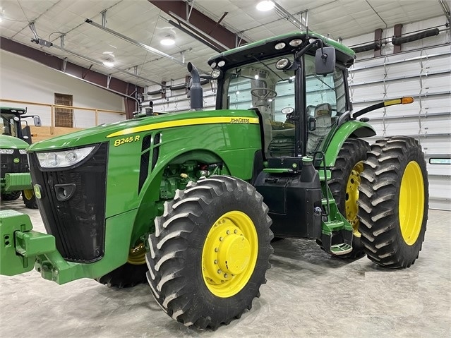 Agricultura Maquinas Deere 8245R