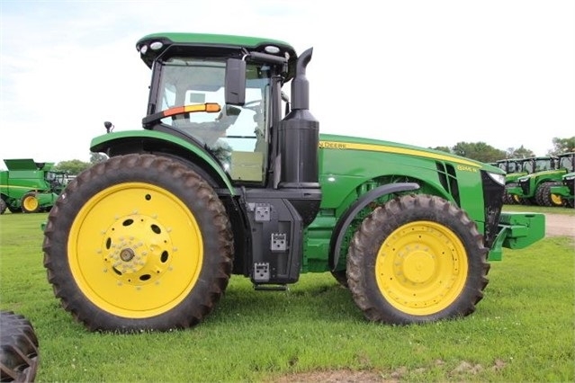 Agricultura Maquinas Deere 8245R de segunda mano en venta Ref.: 1595968356448005 No. 4