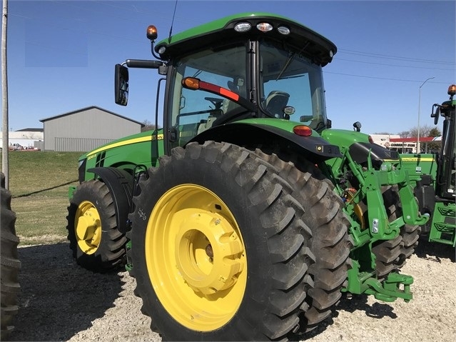 Agricultura Maquinas Deere 8245R de segunda mano a la venta Ref.: 1595968821061161 No. 2