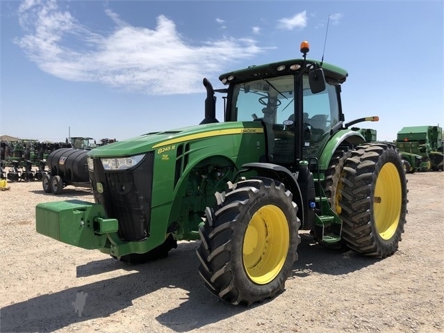 Agricultura Maquinas Deere 8245R