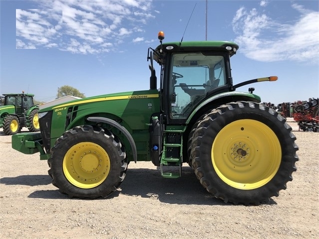 Agricultura Maquinas Deere 8245R usada en buen estado Ref.: 1596133328994591 No. 2