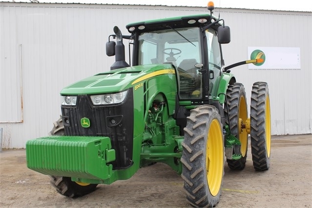 Agricultura Maquinas Deere 8245R usada de importacion Ref.: 1596134877709746 No. 2