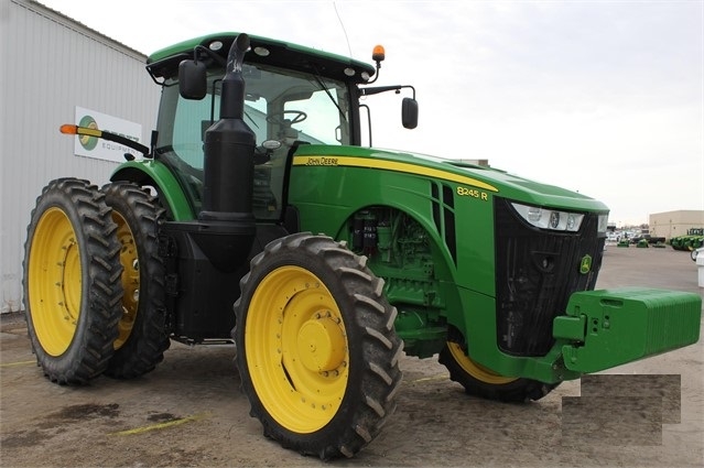 Agricultura Maquinas Deere 8245R usada de importacion Ref.: 1596134877709746 No. 3