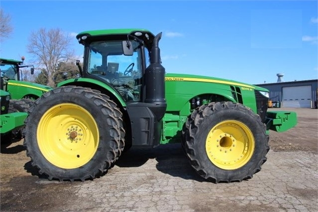 Agricultura Maquinas Deere 8245R de medio uso en venta Ref.: 1596304341721096 No. 3