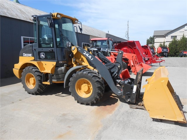 Wheel Loaders Deere 244J