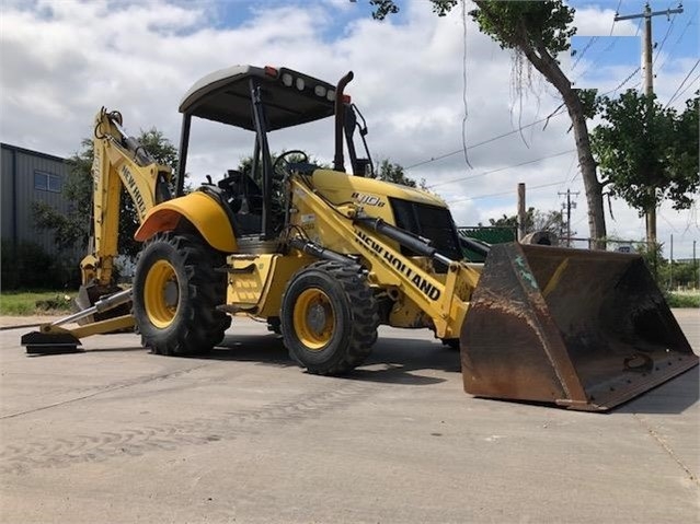 Retroexcavadoras New Holland B110 seminueva en perfecto estado Ref.: 1598995037537492 No. 4