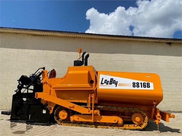 Pavers Leeboy 8816