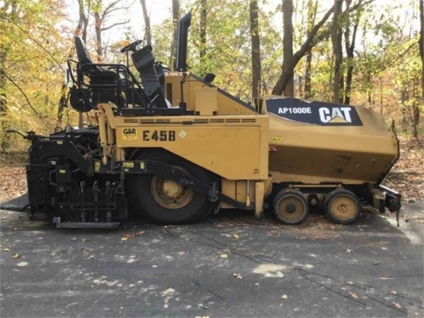 Pavimentadoras Caterpillar AP-1000E