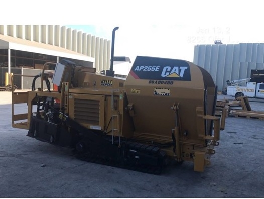 Pavers Caterpillar AP-255E