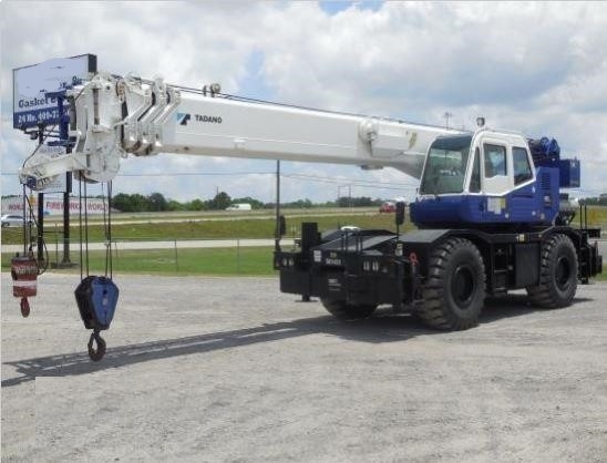 Cranes Tadano GR300