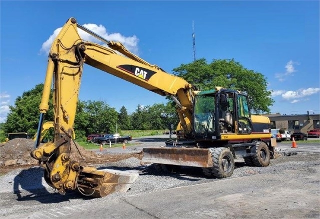 Excavadora Sobre Ruedas Caterpillar M322C