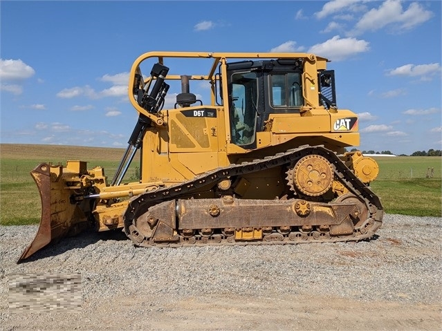 Tractores Sobre Orugas Caterpillar D6T