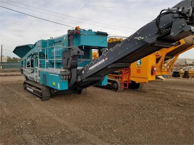 Crushing Machines Powerscreen 1000 MAXTRAK