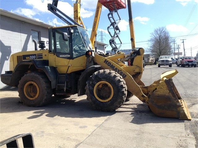 Wheel Loaders Komatsu WA320