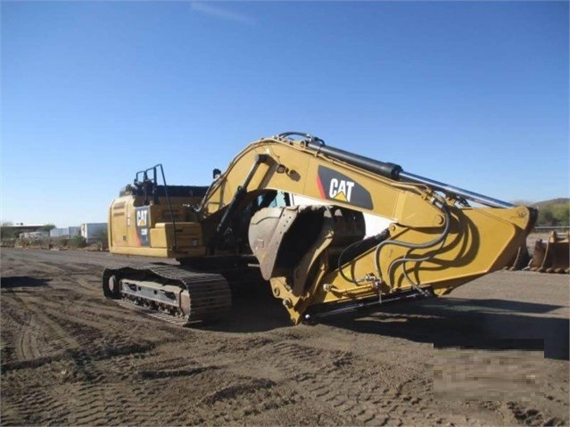 Excavadoras Hidraulicas Caterpillar 330FL seminueva en venta Ref.: 1614370908718982 No. 4