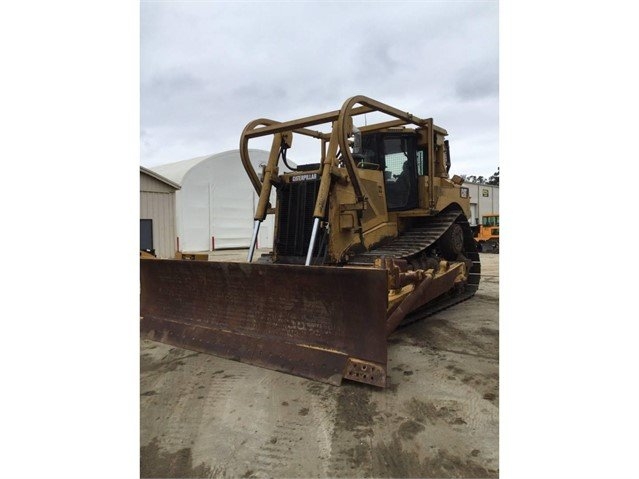 Dozers/tracks Caterpillar D8T