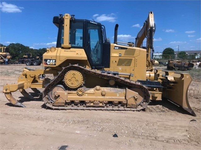 Dozers/tracks Caterpillar D6N