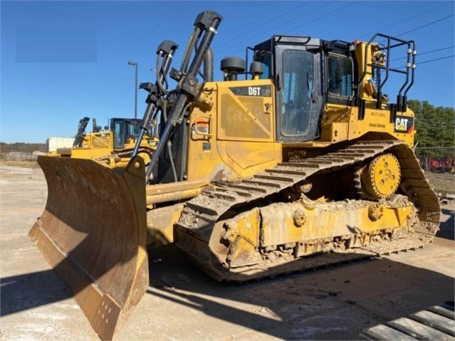 Dozers/tracks Caterpillar D6T